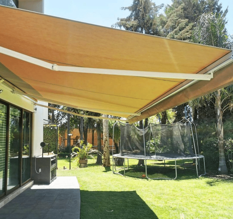 Ventajas de un toldo retráctil sobre un toldo fijo